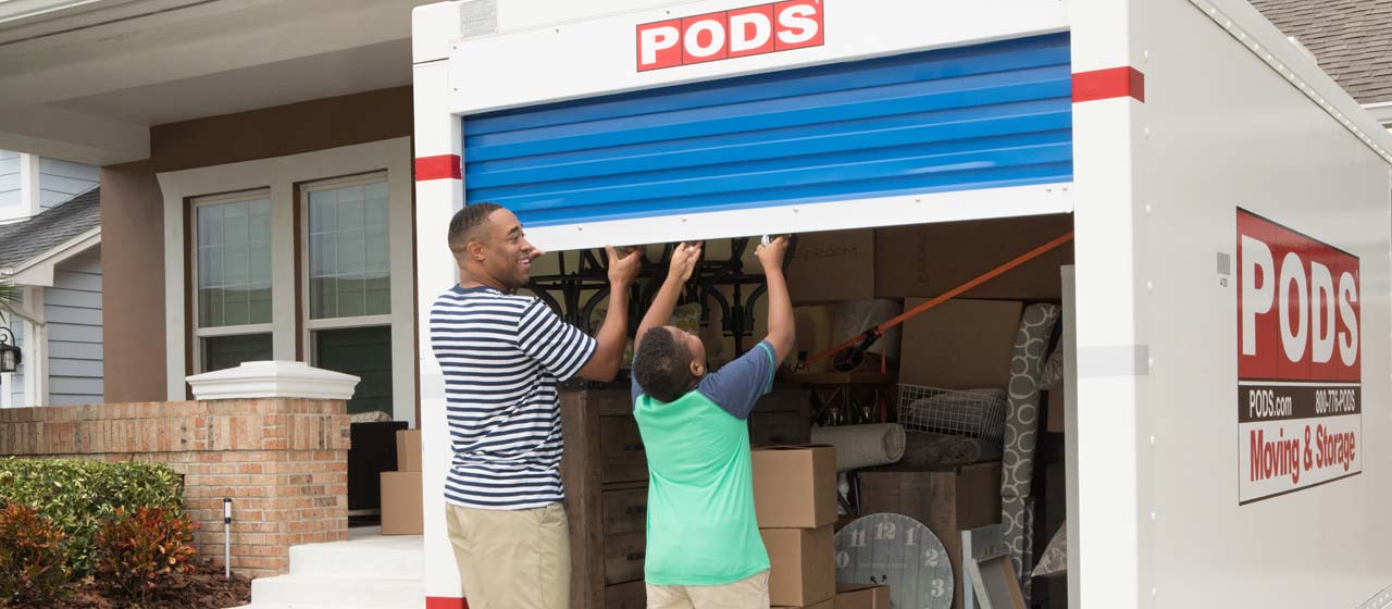 U-Pack Trailer vs PODS